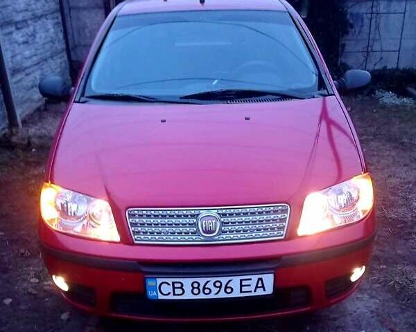 Червоний Фіат Пунто, об'ємом двигуна 1.24 л та пробігом 189 тис. км за 4600 $, фото 1 на Automoto.ua