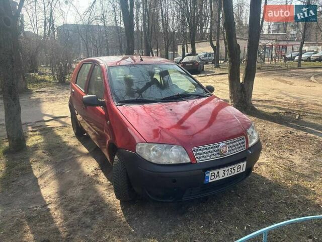Фіат Пунто, об'ємом двигуна 1.2 л та пробігом 250 тис. км за 2900 $, фото 1 на Automoto.ua