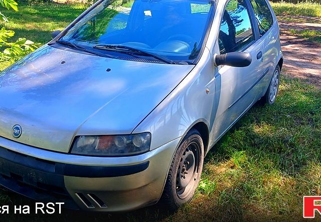 Сірий Фіат Пунто, об'ємом двигуна 1.2 л та пробігом 85 тис. км за 1000 $, фото 1 на Automoto.ua