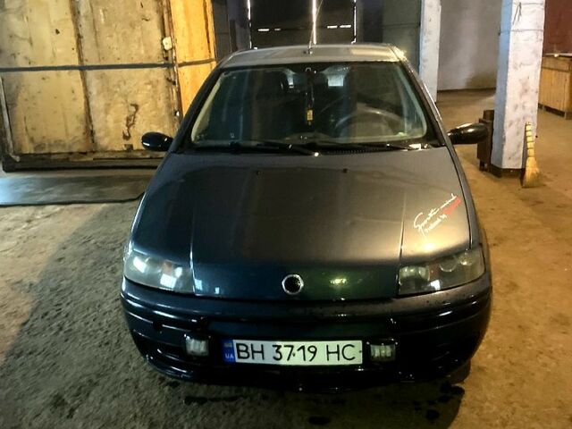 Сірий Фіат Пунто, об'ємом двигуна 1.2 л та пробігом 30000 тис. км за 950 $, фото 1 на Automoto.ua