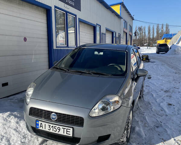 Серый Фиат Пунто, объемом двигателя 1.37 л и пробегом 340 тыс. км за 3999 $, фото 1 на Automoto.ua