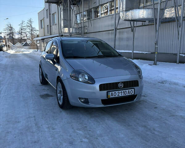 Сірий Фіат Пунто, об'ємом двигуна 1.37 л та пробігом 252 тис. км за 4700 $, фото 1 на Automoto.ua