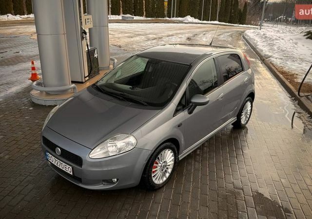 Сірий Фіат Пунто, об'ємом двигуна 1.4 л та пробігом 266 тис. км за 3800 $, фото 1 на Automoto.ua