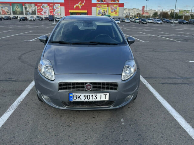 Сірий Фіат Пунто, об'ємом двигуна 1.24 л та пробігом 208 тис. км за 4100 $, фото 1 на Automoto.ua