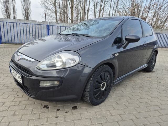 Сірий Фіат Пунто, об'ємом двигуна 1.2 л та пробігом 291 тис. км за 3250 $, фото 1 на Automoto.ua