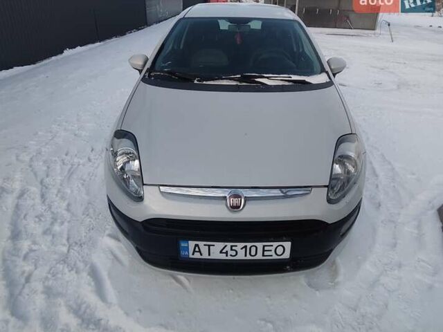 Серый Фиат Пунто, объемом двигателя 1.25 л и пробегом 201 тыс. км за 3600 $, фото 1 на Automoto.ua