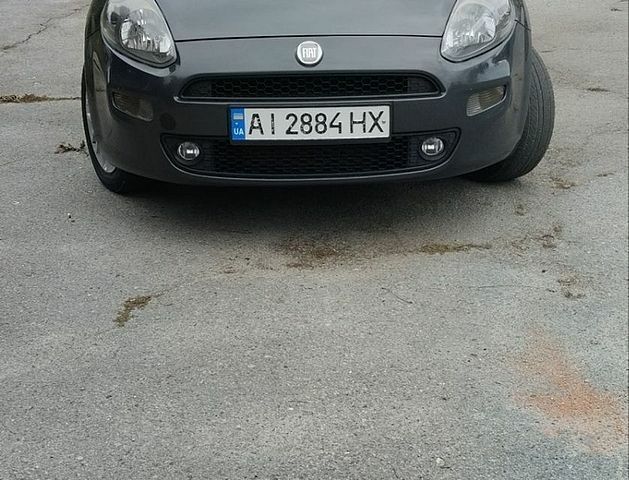 Сірий Фіат Пунто, об'ємом двигуна 1.3 л та пробігом 224 тис. км за 5500 $, фото 1 на Automoto.ua