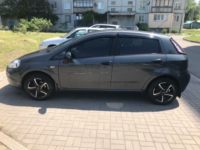 Сірий Фіат Пунто, об'ємом двигуна 1.4 л та пробігом 45 тис. км за 6700 $, фото 1 на Automoto.ua