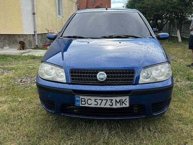 Синий Фиат Пунто, объемом двигателя 1.2 л и пробегом 260 тыс. км за 1750 $, фото 1 на Automoto.ua