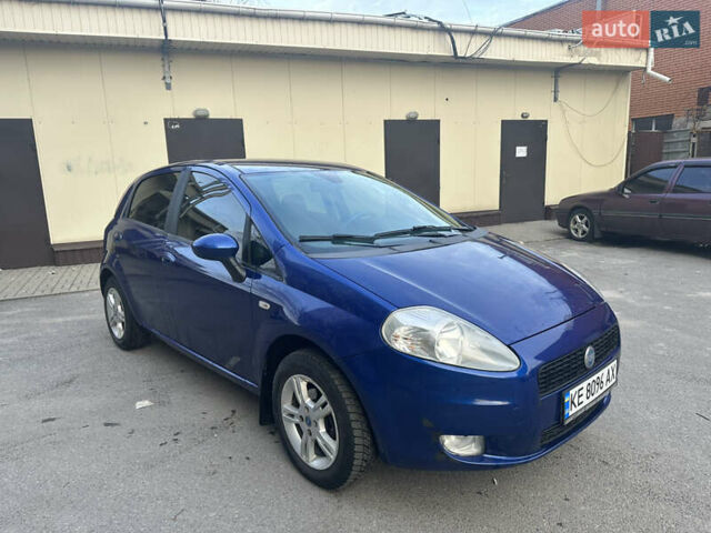 Синий Фиат Пунто, объемом двигателя 1.37 л и пробегом 164 тыс. км за 3500 $, фото 1 на Automoto.ua