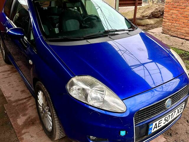 Синий Фиат Пунто, объемом двигателя 1.4 л и пробегом 26000 тыс. км за 3400 $, фото 1 на Automoto.ua