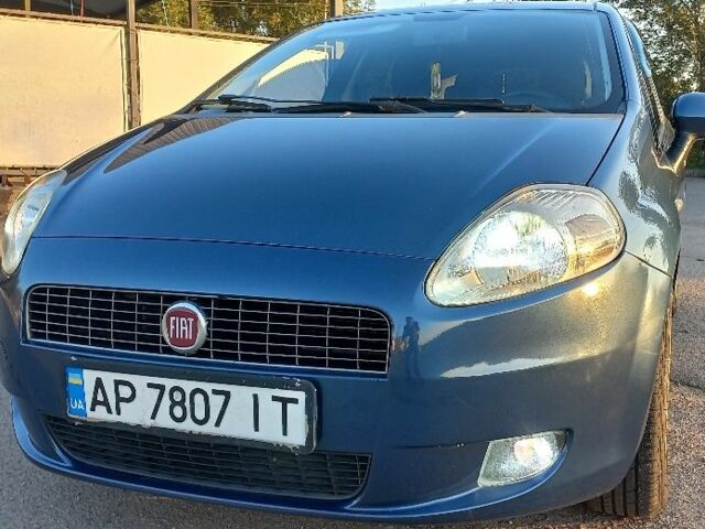 Синий Фиат Пунто, объемом двигателя 0 л и пробегом 268 тыс. км за 4400 $, фото 1 на Automoto.ua