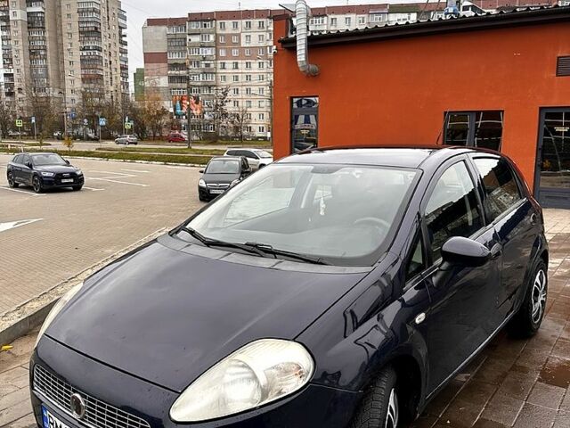 Синій Фіат Пунто, об'ємом двигуна 1.2 л та пробігом 280 тис. км за 3000 $, фото 1 на Automoto.ua