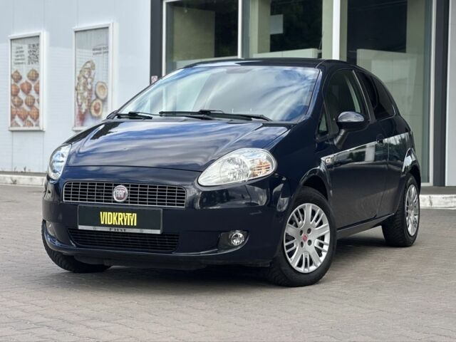 Синий Фиат Пунто, объемом двигателя 1.4 л и пробегом 140 тыс. км за 4500 $, фото 1 на Automoto.ua