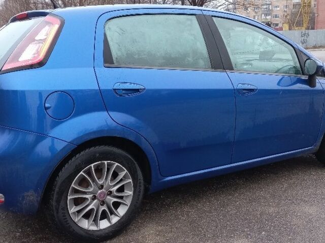 Синій Фіат Пунто, об'ємом двигуна 1.2 л та пробігом 190 тис. км за 4500 $, фото 1 на Automoto.ua