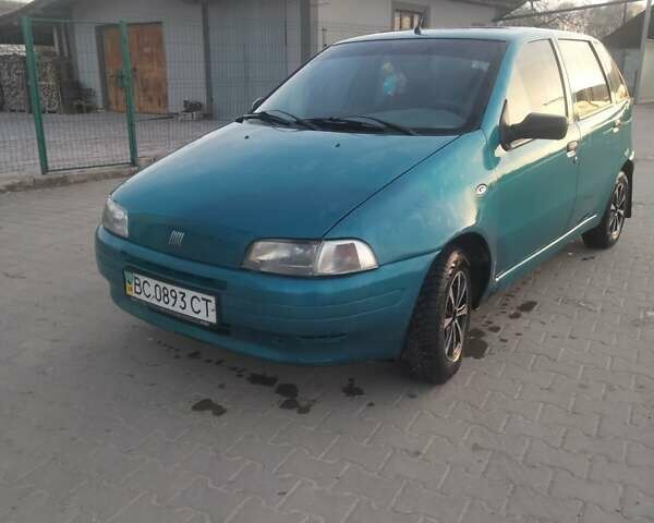 Зеленый Фиат Пунто, объемом двигателя 1.11 л и пробегом 306 тыс. км за 1700 $, фото 1 на Automoto.ua