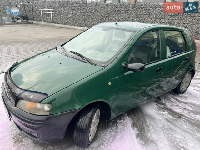 Зелений Фіат Пунто, об'ємом двигуна 1.24 л та пробігом 270 тис. км за 1300 $, фото 1 на Automoto.ua