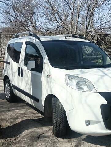 Белый Фиат Кубо, объемом двигателя 1.3 л и пробегом 253 тыс. км за 4700 $, фото 1 на Automoto.ua