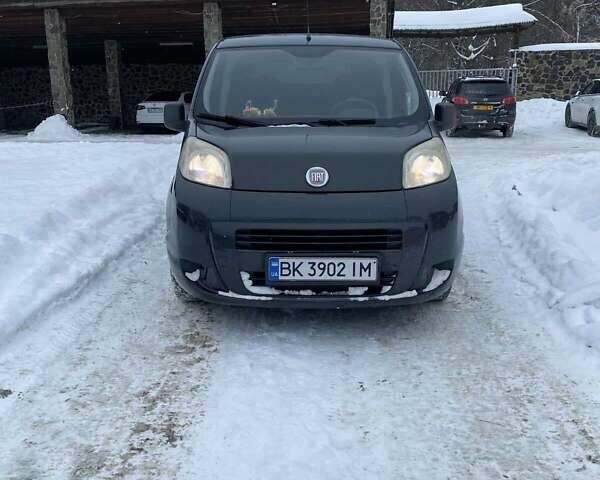 Черный Фиат Кубо, объемом двигателя 1.3 л и пробегом 203 тыс. км за 5900 $, фото 1 на Automoto.ua