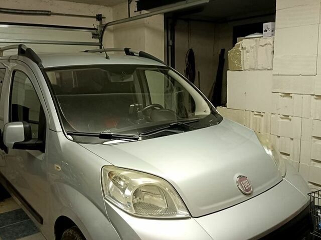 Серый Фиат Кубо, объемом двигателя 1.2 л и пробегом 263 тыс. км за 6500 $, фото 1 на Automoto.ua