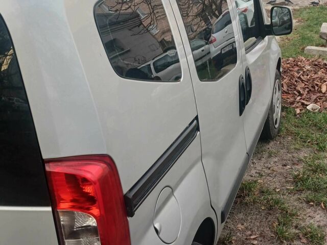 Серый Фиат Кубо, объемом двигателя 1.4 л и пробегом 80 тыс. км за 9000 $, фото 1 на Automoto.ua