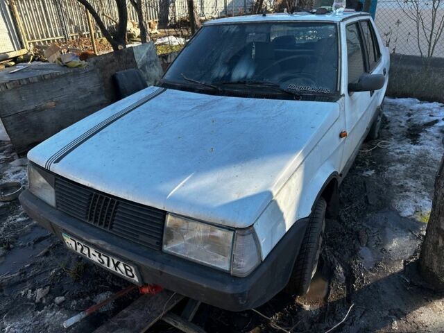 Білий Фіат Регата, об'ємом двигуна 1.5 л та пробігом 200 тис. км за 455 $, фото 1 на Automoto.ua