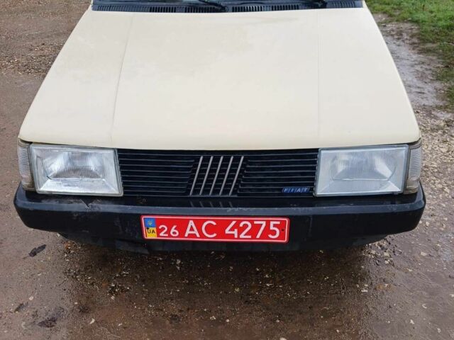 Фиат Регата 1988 в Черновцах на Automoto.ua Бежевый Фиат Регата, объемом двигателя 1 л и пробегом 240 тыс. км за 528 $, фото 1 на Automoto.ua