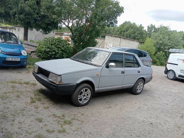 Сірий Фіат Регата, об'ємом двигуна 0 л та пробігом 200 тис. км за 603 $, фото 1 на Automoto.ua