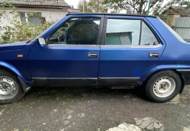 Синій Фіат Регата, об'ємом двигуна 2 л та пробігом 150 тис. км за 391 $, фото 1 на Automoto.ua