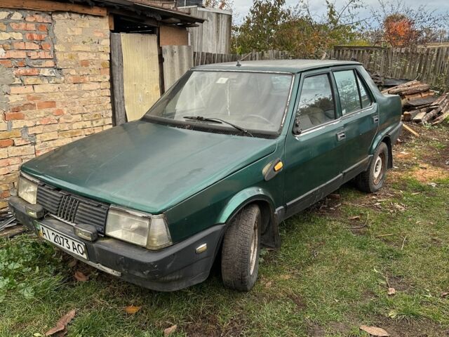 Зеленый Фиат Регата, объемом двигателя 1.3 л и пробегом 300 тыс. км за 166 $, фото 1 на Automoto.ua