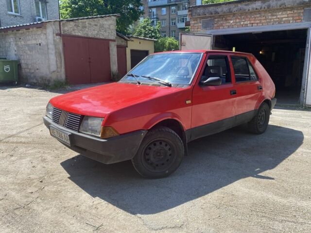 Червоний Фіат Ритмо, об'ємом двигуна 1.1 л та пробігом 3 тис. км за 488 $, фото 1 на Automoto.ua