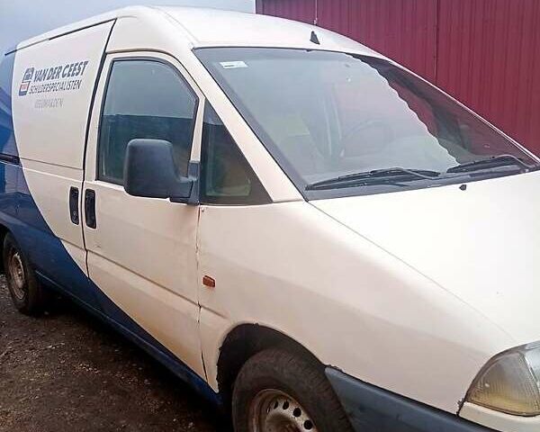 Белый Фиат Скудо, объемом двигателя 1.9 л и пробегом 600 тыс. км за 1100 $, фото 1 на Automoto.ua