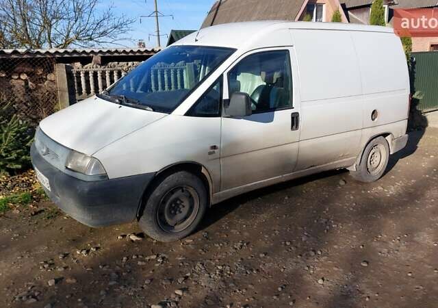 Фиат Скудо 2001 в Ивано-Франковске на Automoto.ua Белый Фиат Скудо, объемом двигателя 1.9 л и пробегом 300 тыс. км за 2000 $, фото 1 на Automoto.ua