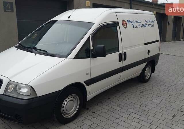 Білий Фіат Скудо, об'ємом двигуна 1.9 л та пробігом 169 тис. км за 4400 $, фото 1 на Automoto.ua