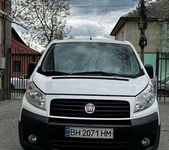 Белый Фиат Скудо, объемом двигателя 2 л и пробегом 191 тыс. км за 7800 $, фото 1 на Automoto.ua