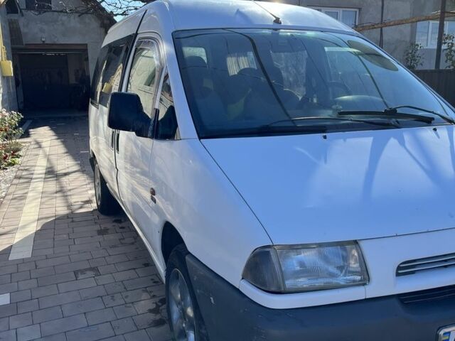 Білий Фіат Скудо, об'ємом двигуна 1.9 л та пробігом 360 тис. км за 2000 $, фото 1 на Automoto.ua