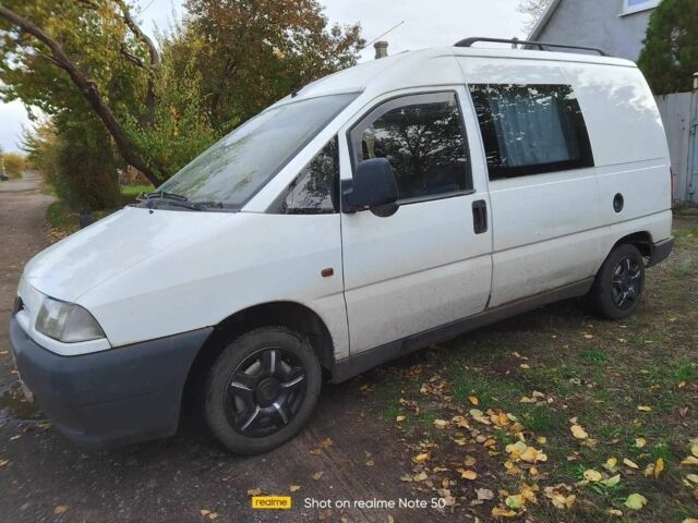 Фиат Скудо 1999 в Краматорске на Automoto.ua Белый Фиат Скудо, объемом двигателя 1.9 л и пробегом 300 тыс. км за 2500 $, фото 1 на Automoto.ua