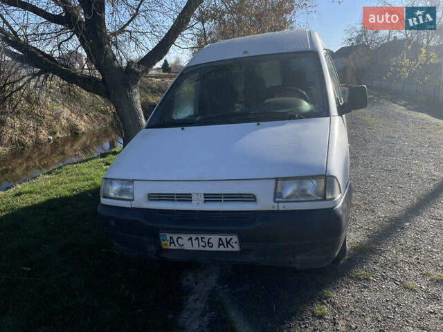 Білий Фіат Скудо, об'ємом двигуна 1.9 л та пробігом 345 тис. км за 1400 $, фото 1 на Automoto.ua