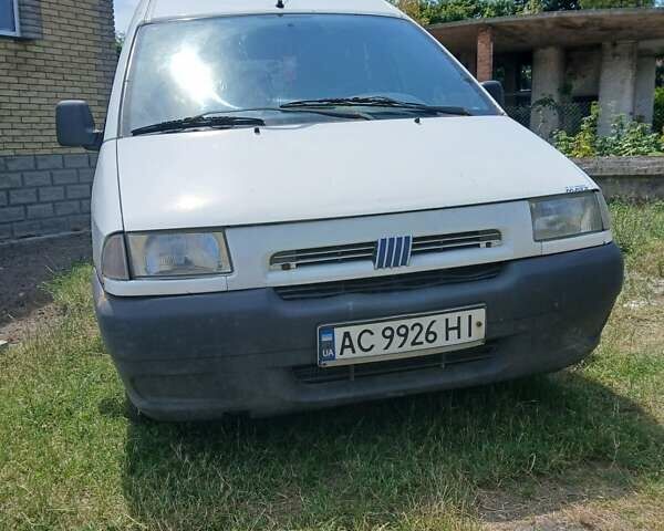 Белый Фиат Скудо, объемом двигателя 1.9 л и пробегом 100 тыс. км за 2700 $, фото 1 на Automoto.ua