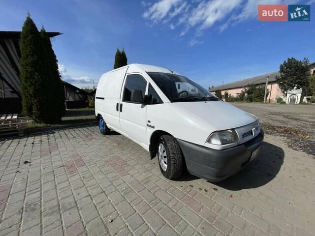Білий Фіат Скудо, об'ємом двигуна 1.9 л та пробігом 285 тис. км за 2600 $, фото 1 на Automoto.ua