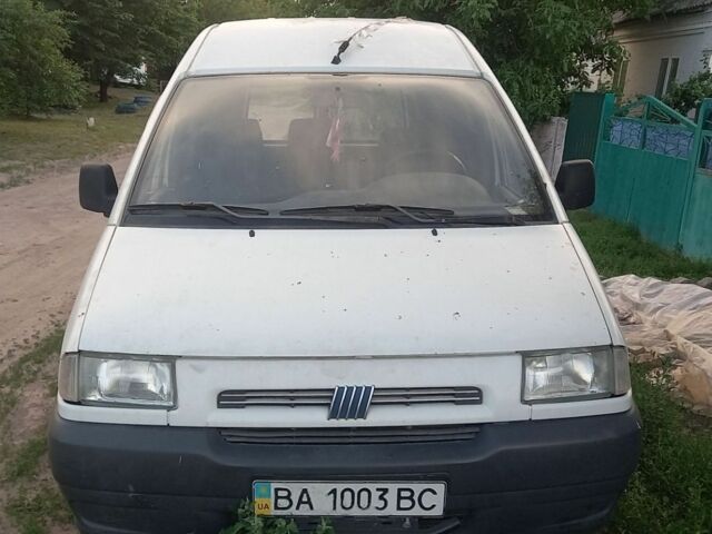 Белый Фиат Скудо, объемом двигателя 1.9 л и пробегом 500 тыс. км за 1800 $, фото 1 на Automoto.ua