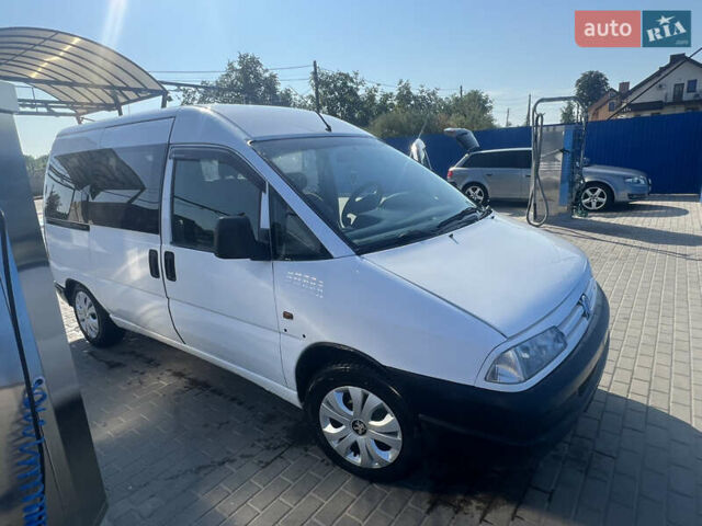 Белый Фиат Скудо, объемом двигателя 1.91 л и пробегом 380 тыс. км за 3000 $, фото 1 на Automoto.ua