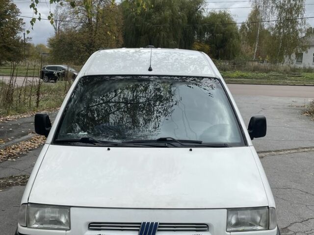 Фиат Скудо 1999 в Коростене на Automoto.ua Белый Фиат Скудо, объемом двигателя 1.6 л и пробегом 350 тыс. км за 1499 $, фото 1 на Automoto.ua