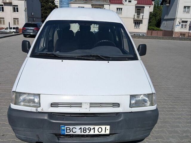 Білий Фіат Скудо, об'ємом двигуна 1.87 л та пробігом 400 тис. км за 2800 $, фото 1 на Automoto.ua