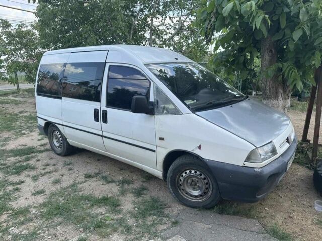 Білий Фіат Скудо, об'ємом двигуна 1.9 л та пробігом 200 тис. км за 2314 $, фото 1 на Automoto.ua