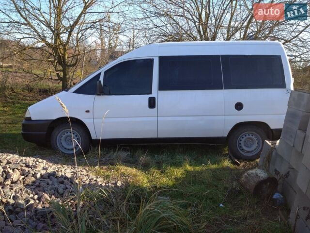 Білий Фіат Скудо, об'ємом двигуна 1.9 л та пробігом 260 тис. км за 3600 $, фото 1 на Automoto.ua