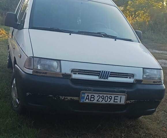 Белый Фиат Скудо, объемом двигателя 1.9 л и пробегом 371 тыс. км за 2000 $, фото 1 на Automoto.ua