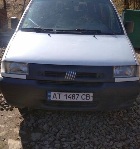 Белый Фиат Скудо, объемом двигателя 2 л и пробегом 371 тыс. км за 3100 $, фото 1 на Automoto.ua