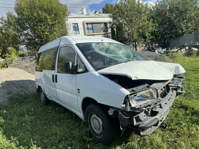 Белый Фиат Скудо, объемом двигателя 1.9 л и пробегом 300 тыс. км за 1400 $, фото 1 на Automoto.ua