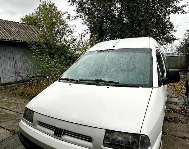 Белый Фиат Скудо, объемом двигателя 1.9 л и пробегом 392 тыс. км за 3300 $, фото 1 на Automoto.ua